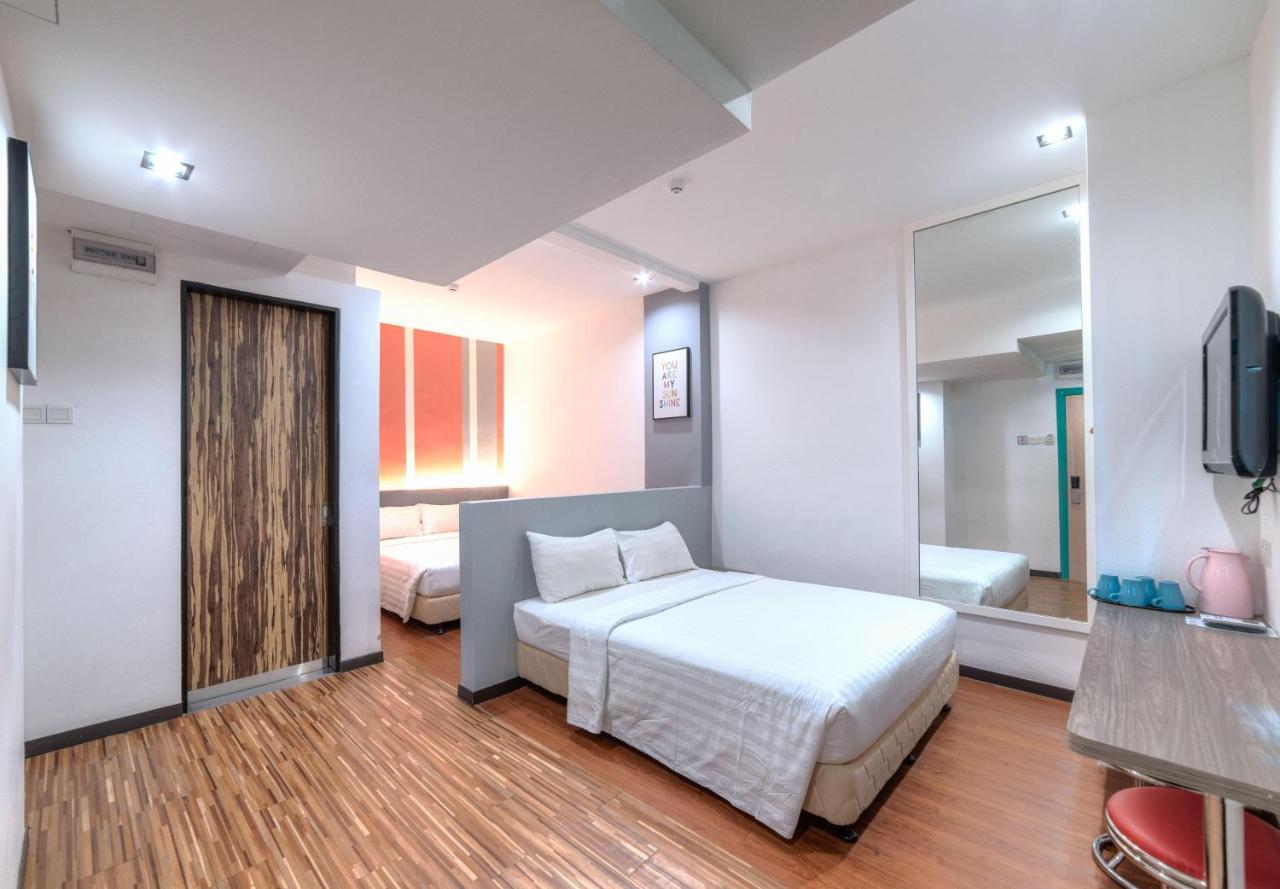 Yan Hotel George Town Bagian luar foto