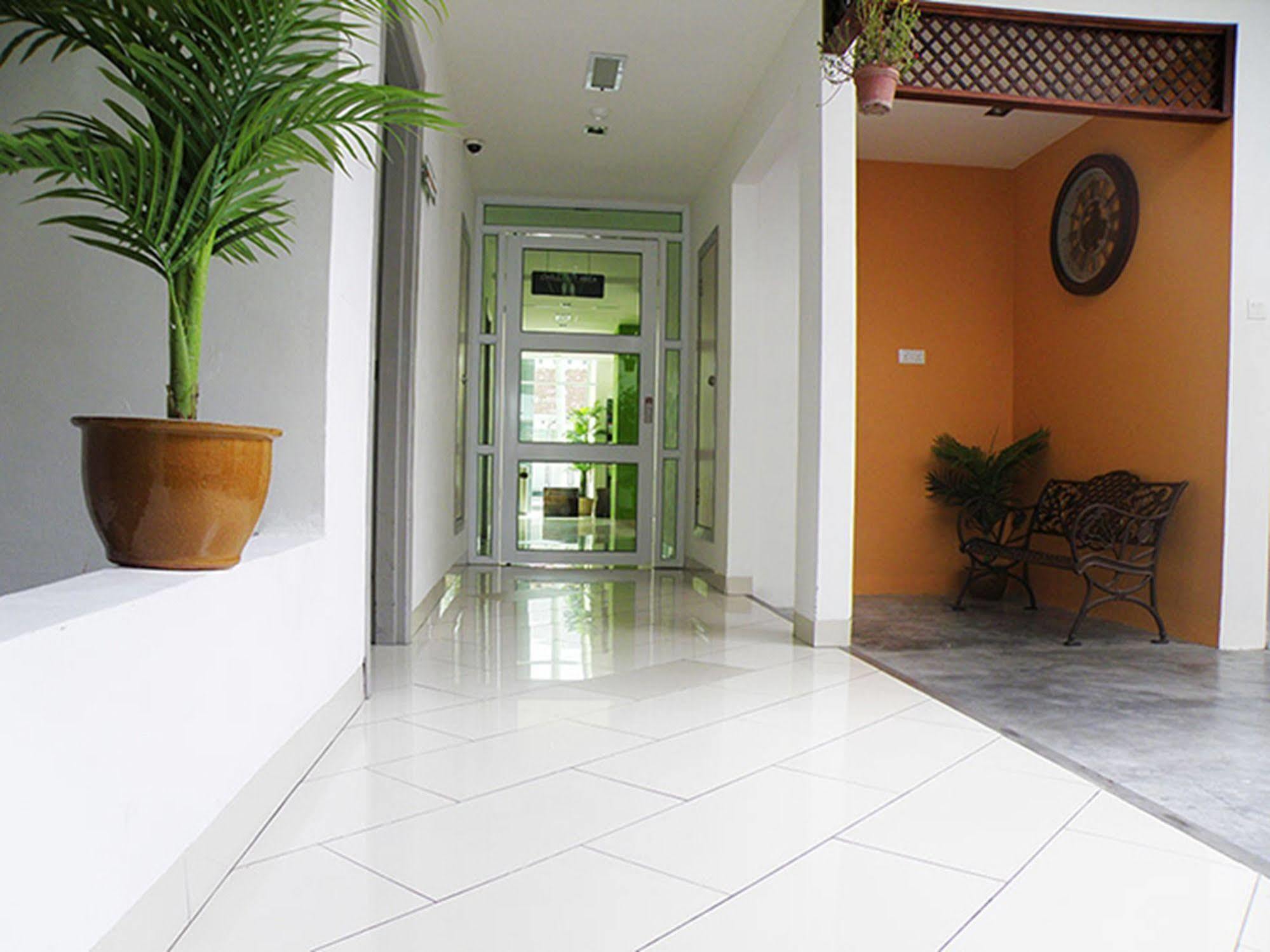 Yan Hotel George Town Bagian luar foto