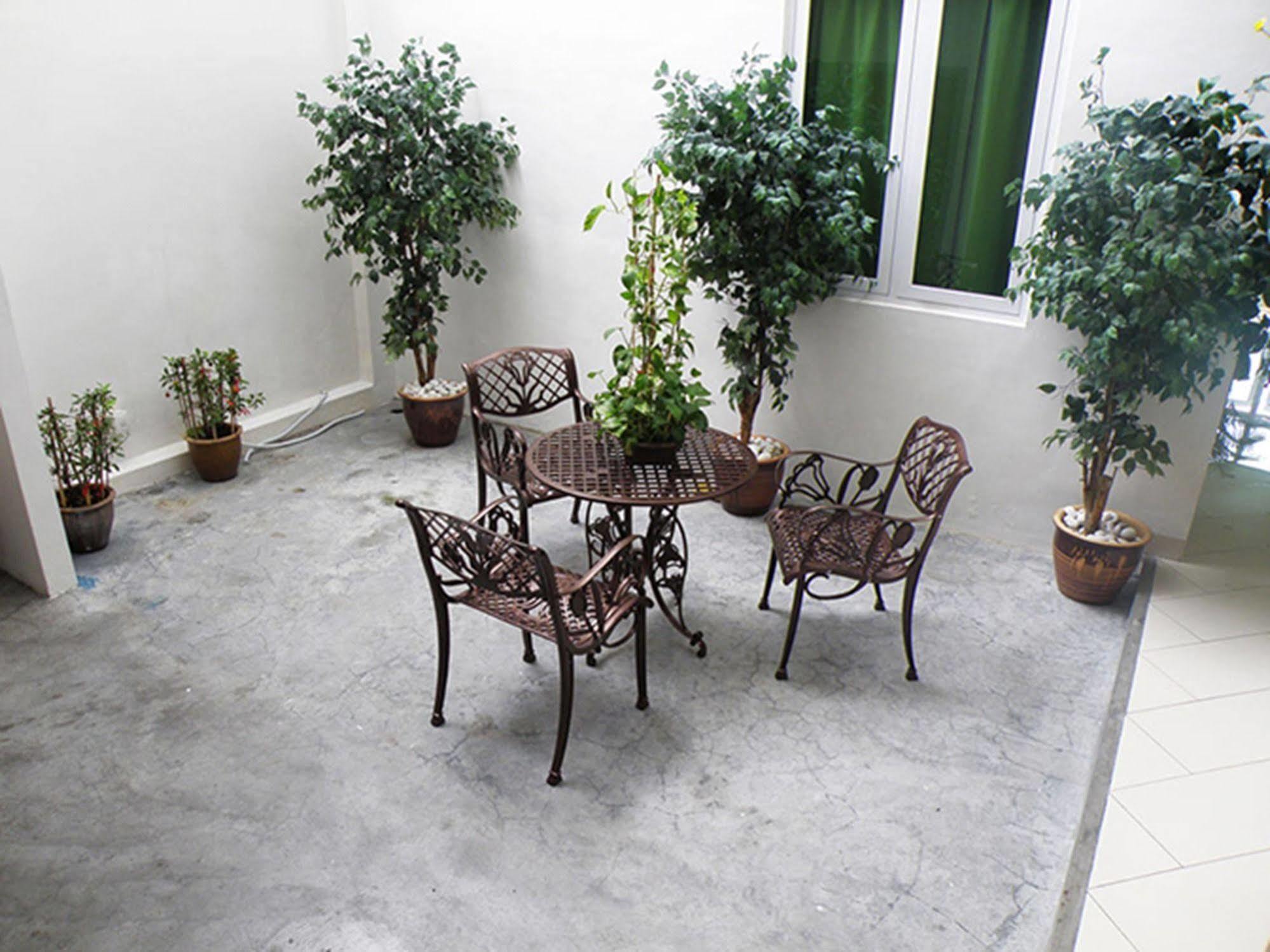 Yan Hotel George Town Bagian luar foto