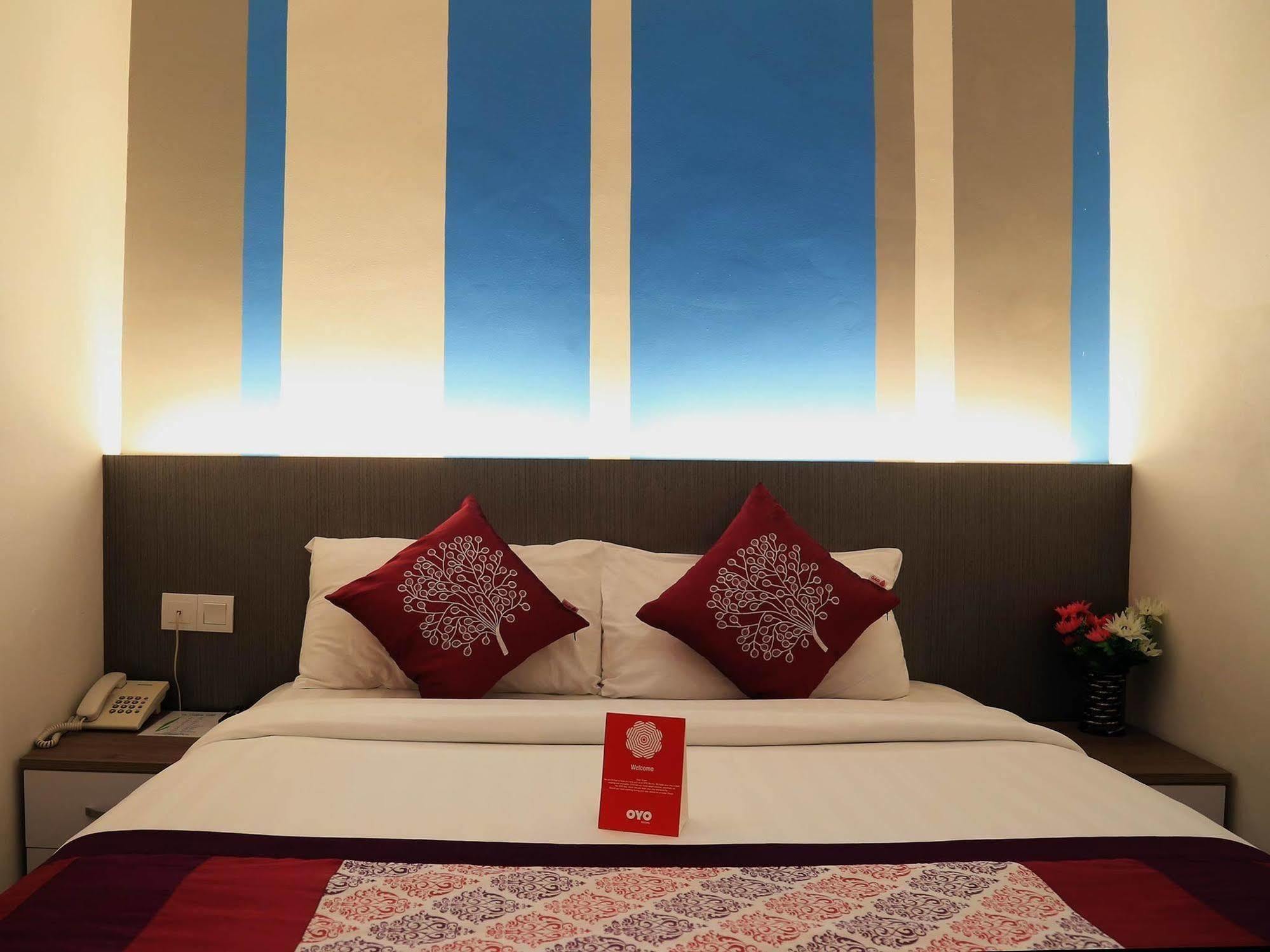 Yan Hotel George Town Bagian luar foto